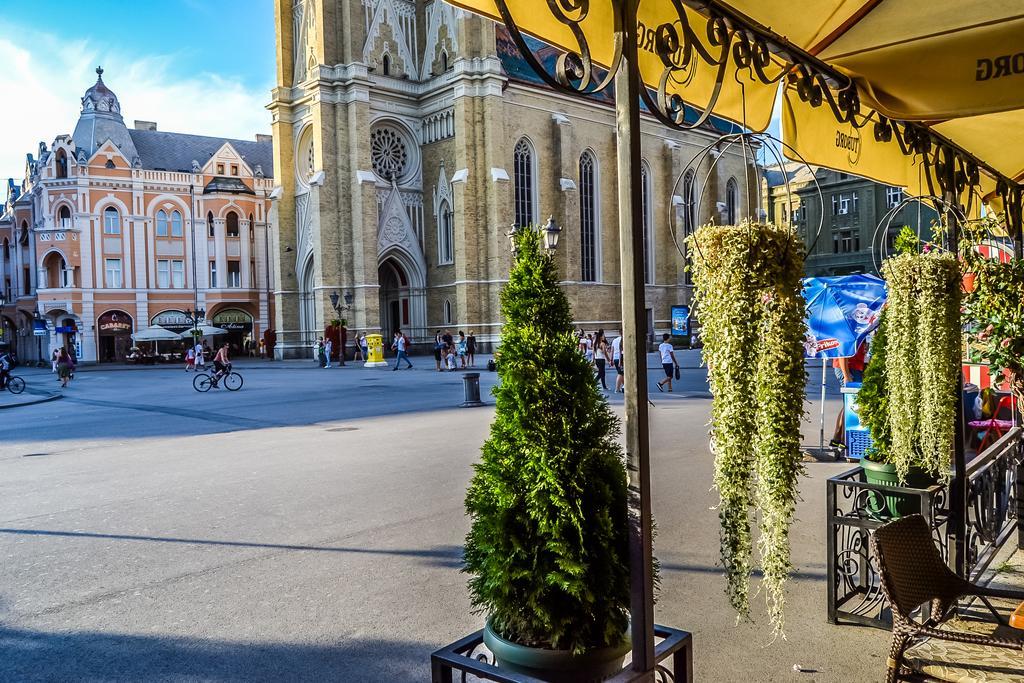 Modena Apartments Újvidék Szoba fotó