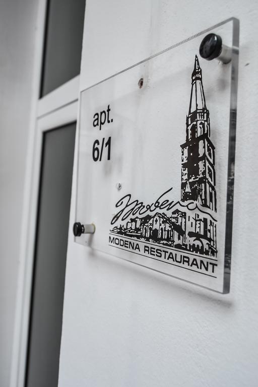 Modena Apartments Újvidék Szoba fotó