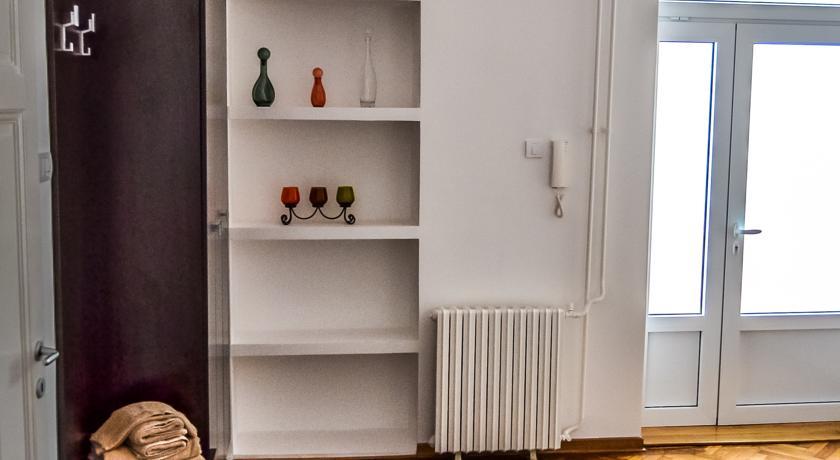 Modena Apartments Újvidék Szoba fotó